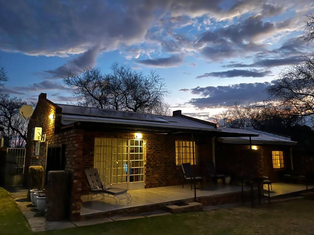 River Rock Lodge Parys Exterior foto