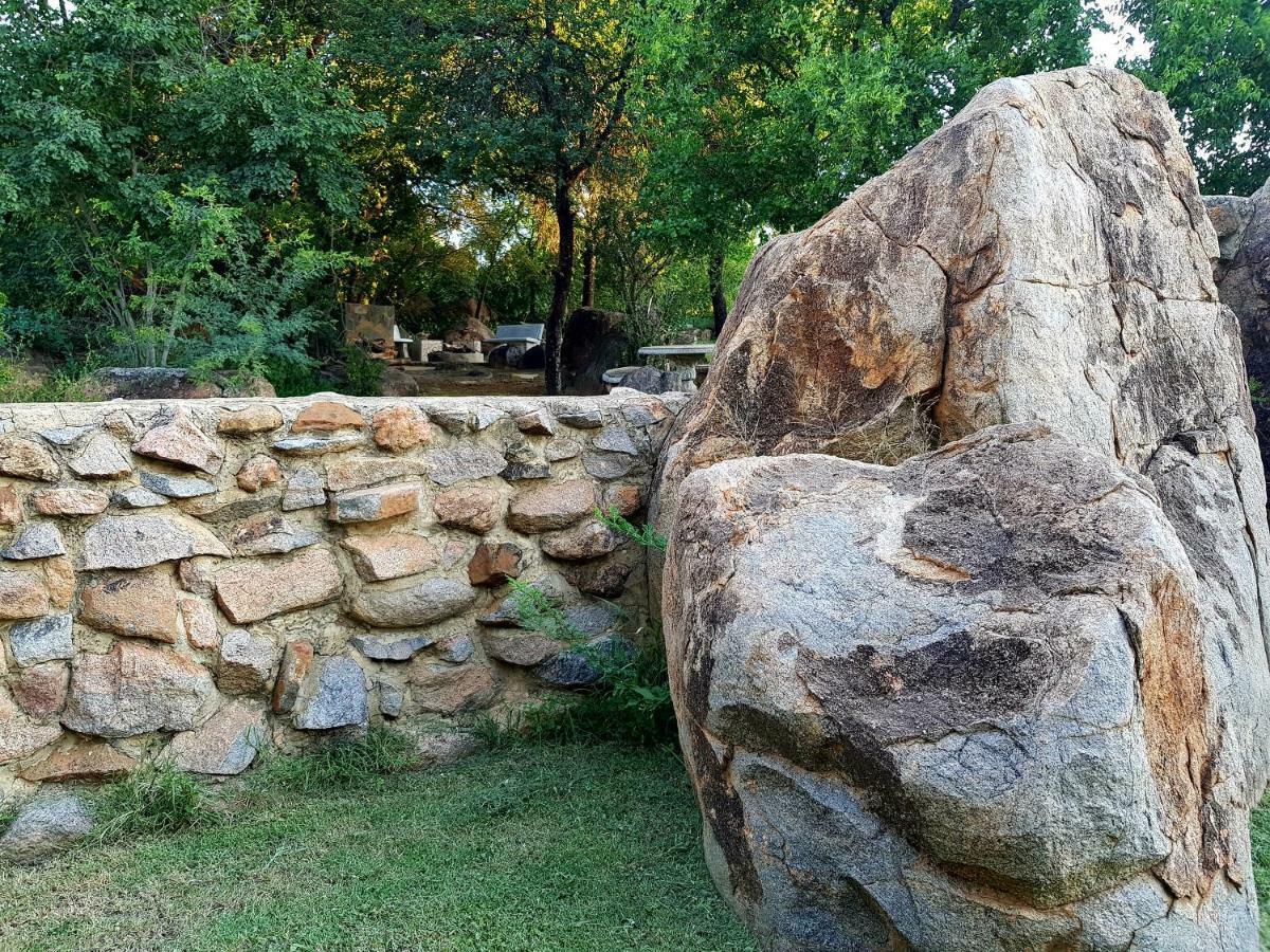 River Rock Lodge Parys Exterior foto